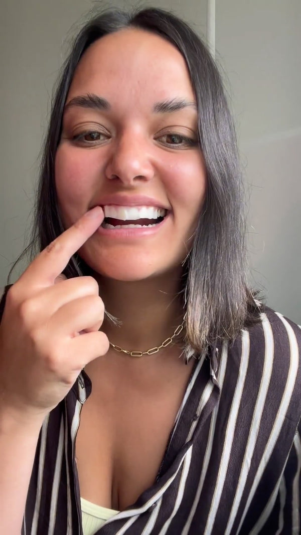 Unlock a Dazzling Smile with Safe At-Home Whitening Kits