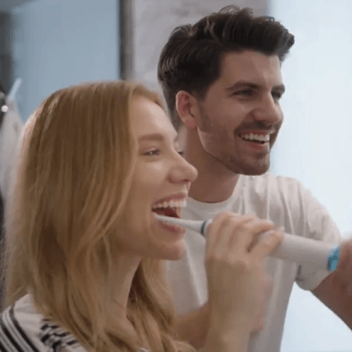 Electric Toothbrush vs Sonic Toothbrush: Which Is Best For Your Teeth?